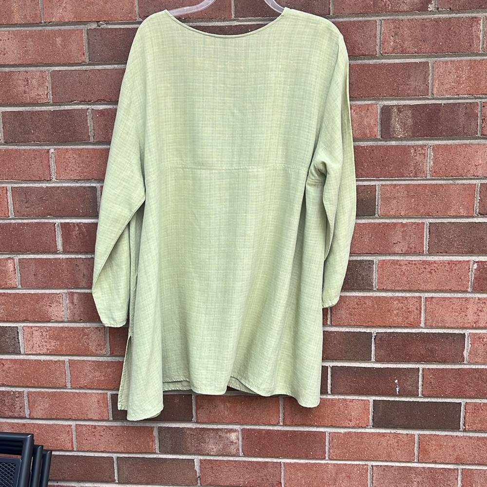 Eileen Fisher green XL  button down top. - Picture 2 of 7